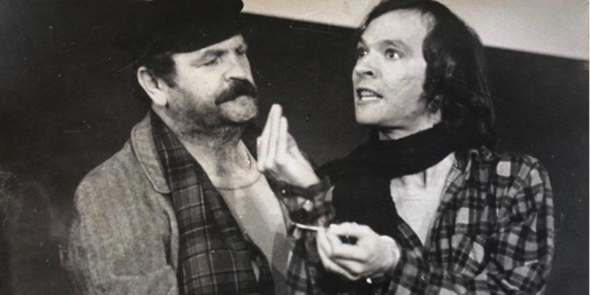 Wolf Maia na peça teatral "Mortos Sem Sepultura" de Jean Paul Sartre, com Antonio Petrin (Foto Reprodução/Instagram)