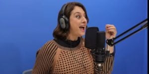 Catia Fonseca participou do podcast 'Horóscopo na Band' (Reprodução YouTube)