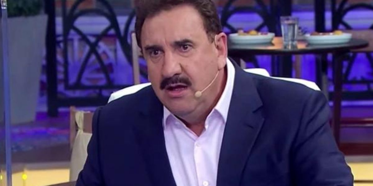 http://tvfoco.uai.com.br/wp-content/uploads/2015/05/Daniela-Mercury.jpg
