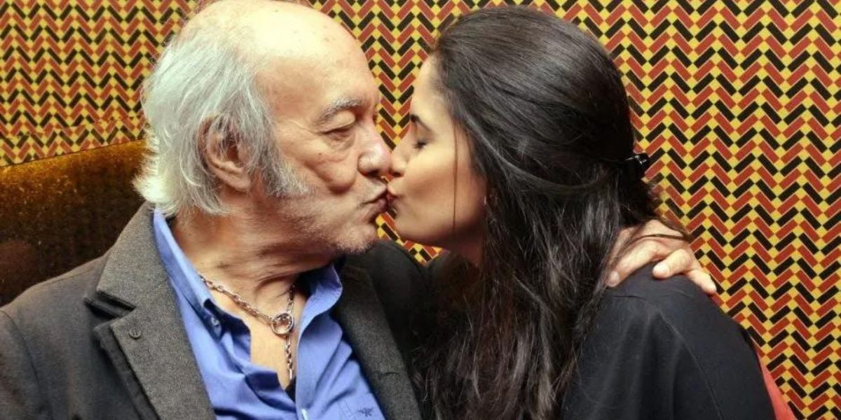 Esposa de Erasmo Carlos, de 32 anos, desabafa sobre internação do marido aos 81: "Falta um pedaço de mim" - Reprodução