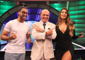 Luciano, Marcelo Carvalho e Clara Brasil (Foto: Divulgação / RedeTV!)