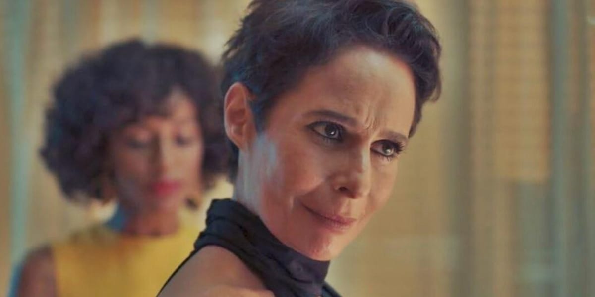 http://tvfoco.uai.com.br/wp-content/uploads/2015/05/Daniela-Mercury.jpg
