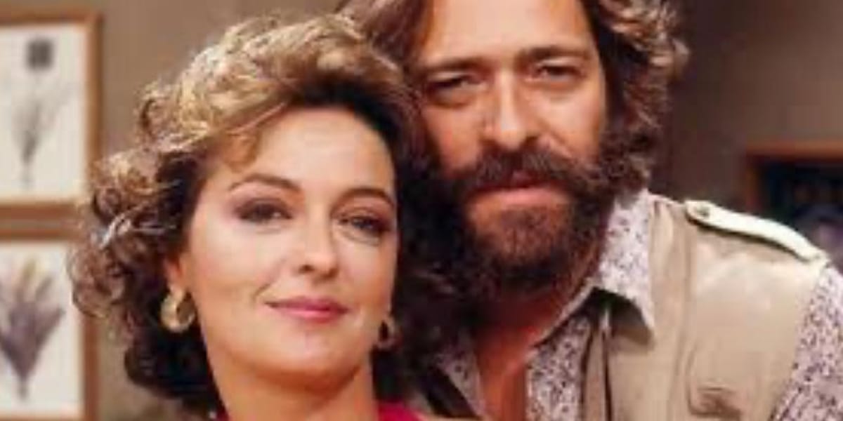 http://tvfoco.uai.com.br/wp-content/uploads/2015/05/Daniela-Mercury.jpg