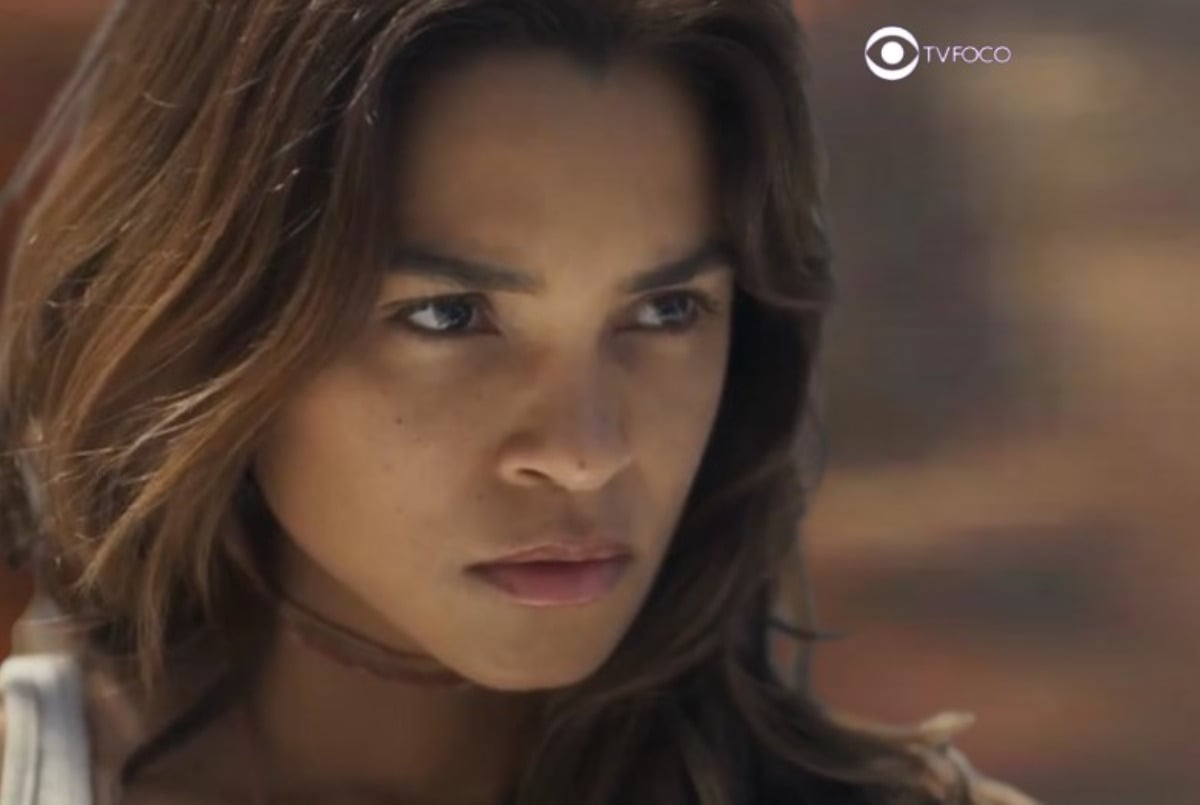 http://tvfoco.uai.com.br/wp-content/uploads/2015/05/Daniela-Mercury.jpg
