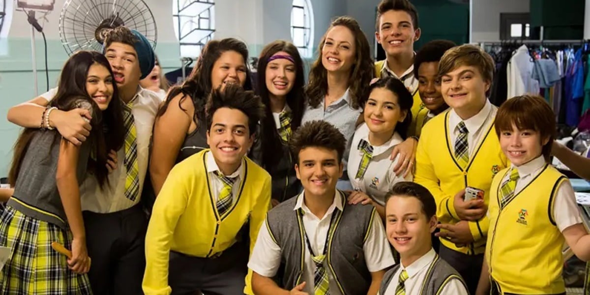 http://tvfoco.uai.com.br/wp-content/uploads/2015/05/Daniela-Mercury.jpg