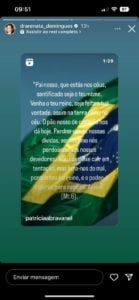 Renata Domingues compartilha vídeo de oração com a bandeira do Brasil em meio à eleições (Foto: Reprodução) 