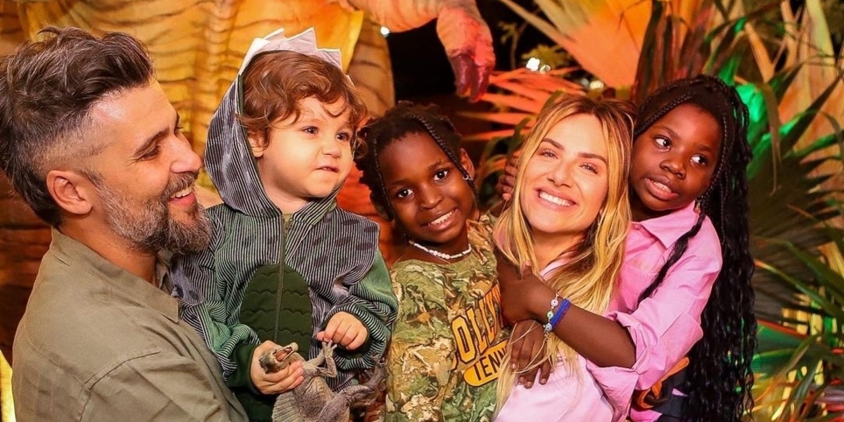 Giovanna Ewbank, Bruno Gagliasso e seus filhos (Foto Reprodução/Internet)
