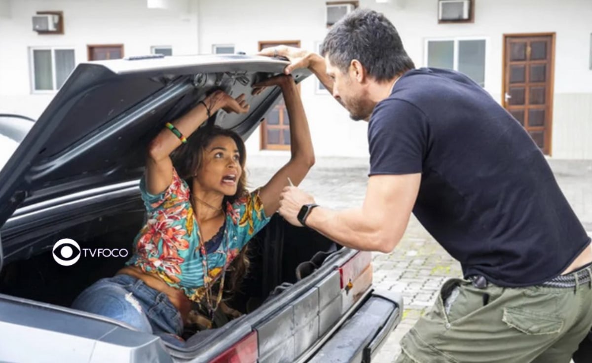 http://tvfoco.uai.com.br/wp-content/uploads/2015/05/Daniela-Mercury.jpg