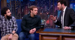 Murilo Couto, Léo Lins e Danilo Gentili no The Noite (Reprodução/ SBT)