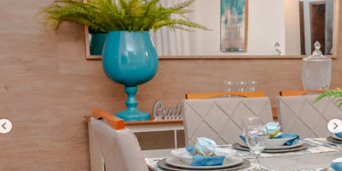 Gretchen possui uma decoração muito linda em sua casa, combinando as cores (Reprodução: Youtube)