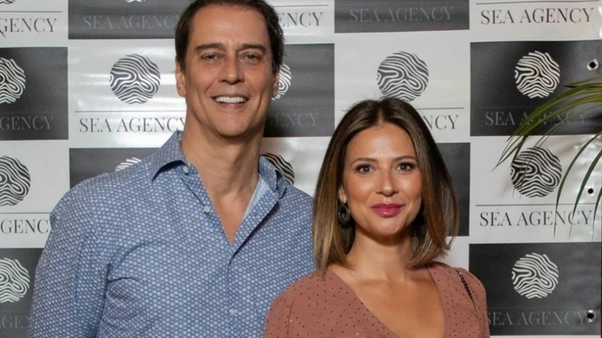 O casal em aparição rara em evento