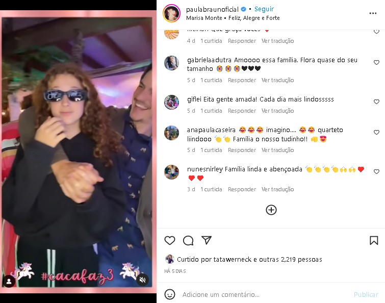 Mateus Solano na companhia da filha mais velha, Flor, de seu casamento com Paula Braun (Foto: Reprodução/ Instagram)