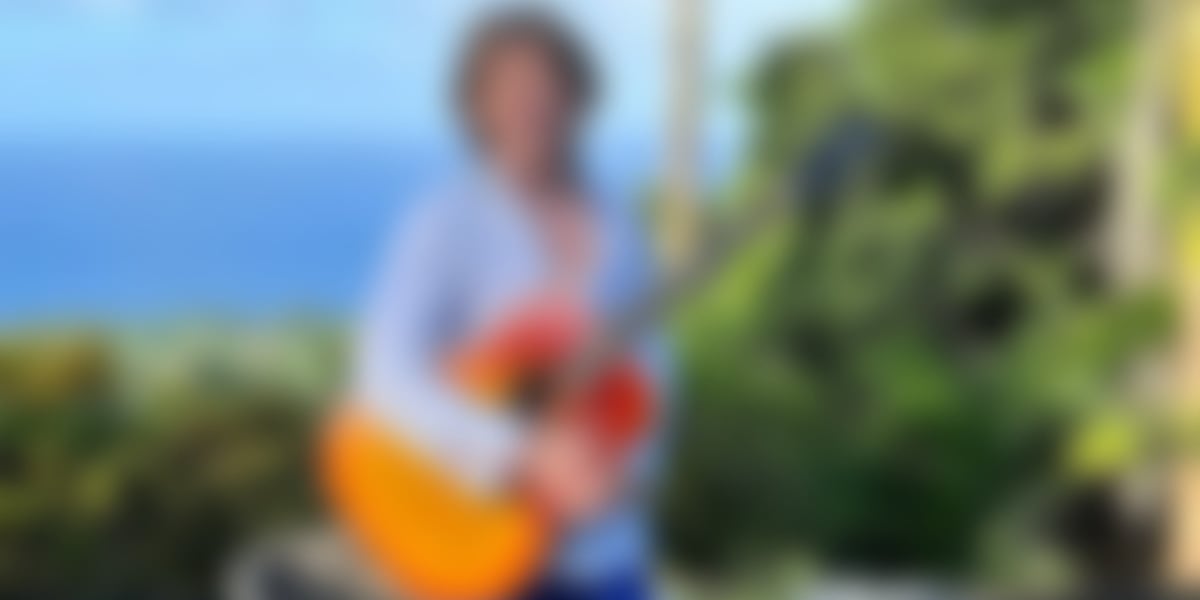 http://tvfoco.uai.com.br/wp-content/uploads/2015/05/Daniela-Mercury.jpg