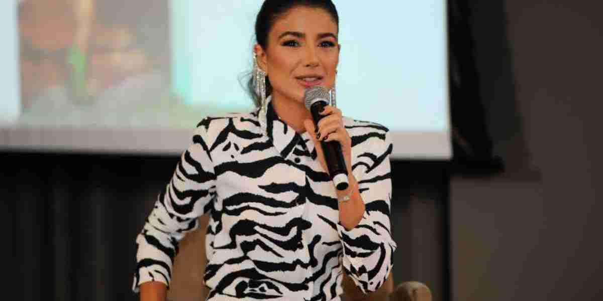 http://tvfoco.uai.com.br/wp-content/uploads/2015/05/Daniela-Mercury.jpg