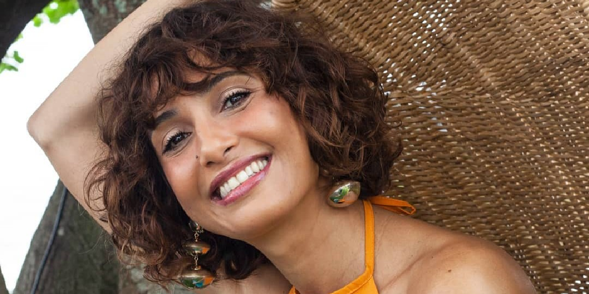 http://tvfoco.uai.com.br/wp-content/uploads/2015/05/Daniela-Mercury.jpg