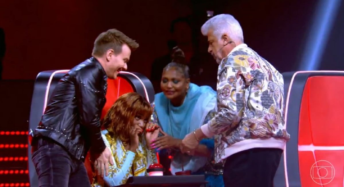 http://tvfoco.uai.com.br/wp-content/uploads/2015/05/Daniela-Mercury.jpg