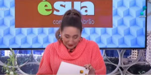 Sonia Abrão teve crise de riso ao vivo (Foto: Reprodução/RedeTV!)