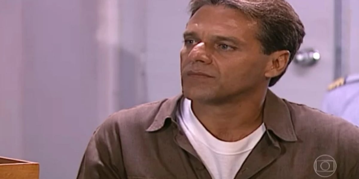 José Carlos Sanches como Fausto em "Por Amor" (Foto: Reprodução/TV Globo)