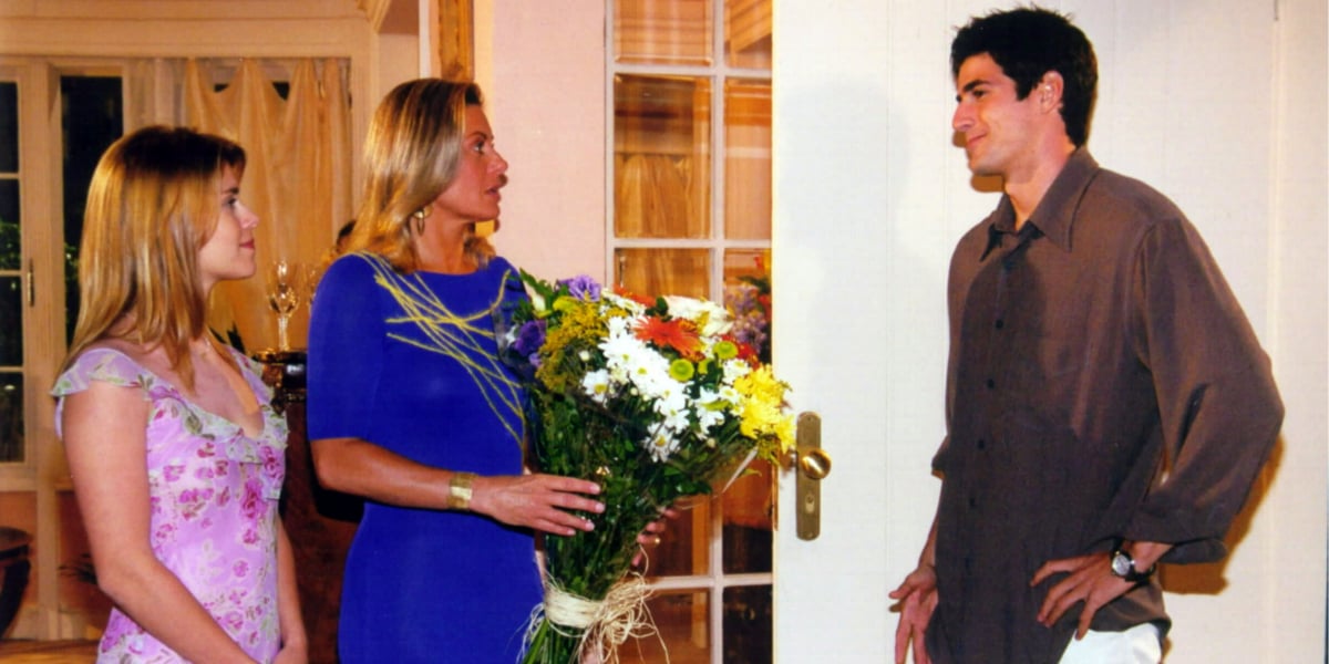 http://tvfoco.uai.com.br/wp-content/uploads/2015/05/Daniela-Mercury.jpg