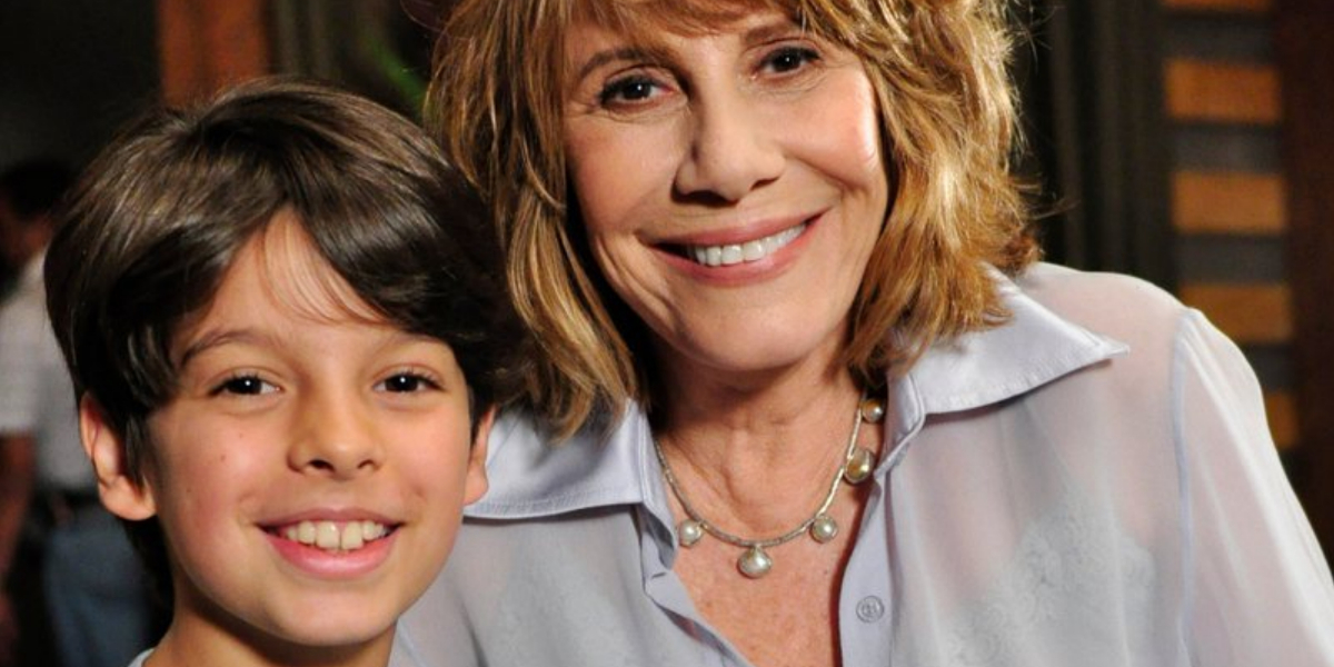 http://tvfoco.uai.com.br/wp-content/uploads/2015/05/Daniela-Mercury.jpg