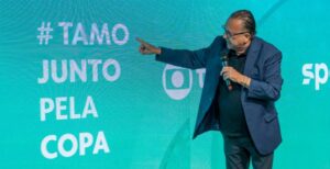 Após áudio vazado exigindo programa aos domingos, Globo transforma Galvão Bueno em novo Faustão