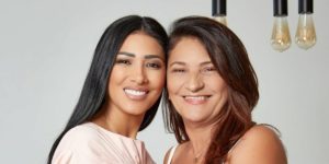 Simaria ao lado da mãe (Foto: reprodução)