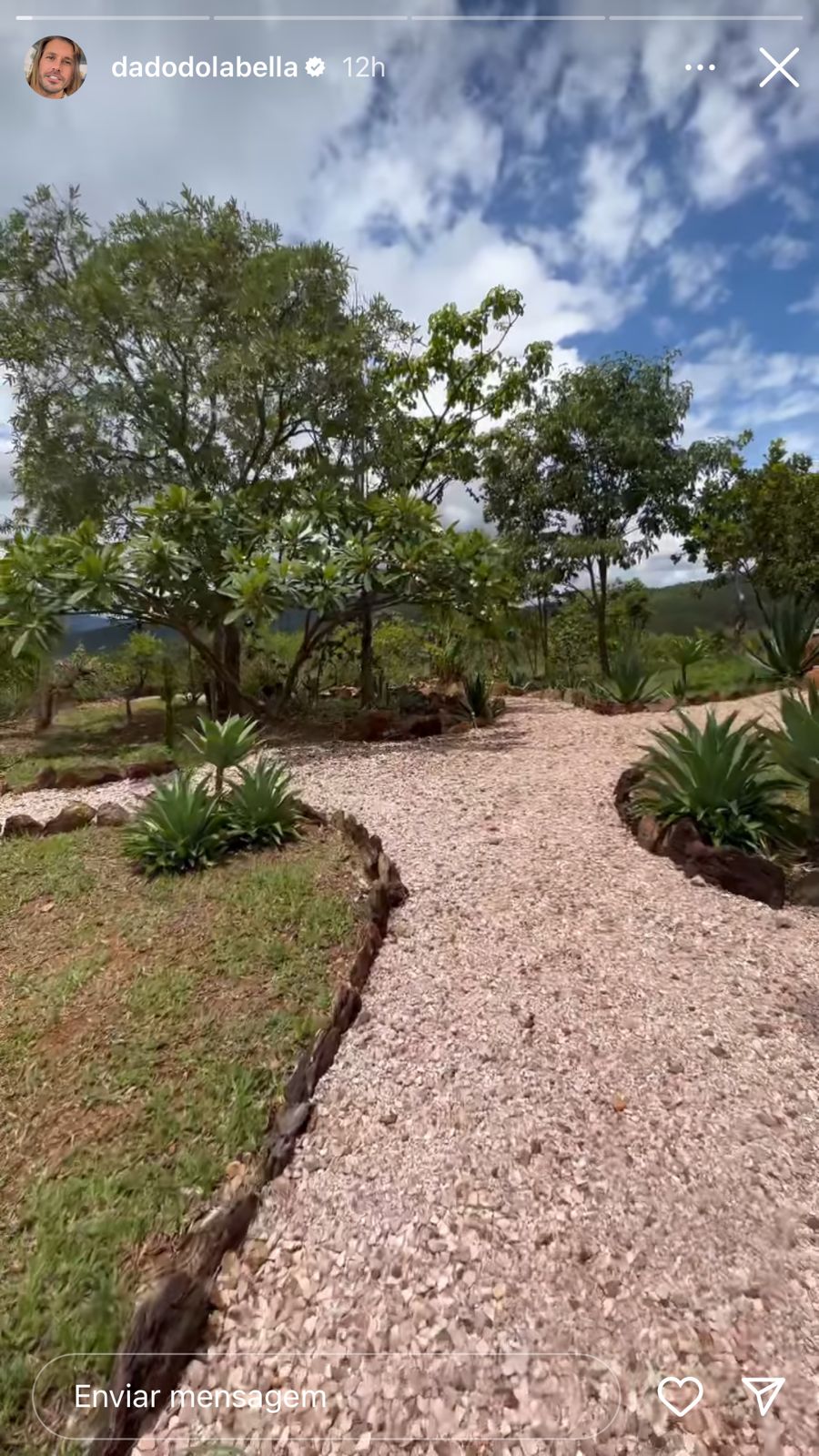 Casa onde Wanessa e Dado se isolaram (Reprodução) Casa onde Wanessa e Dado se isolaram (Reprodução)