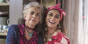 Betty Faria e Juliana Paes de A Dona do Pedaço (Foto: Reprodução / Globo)