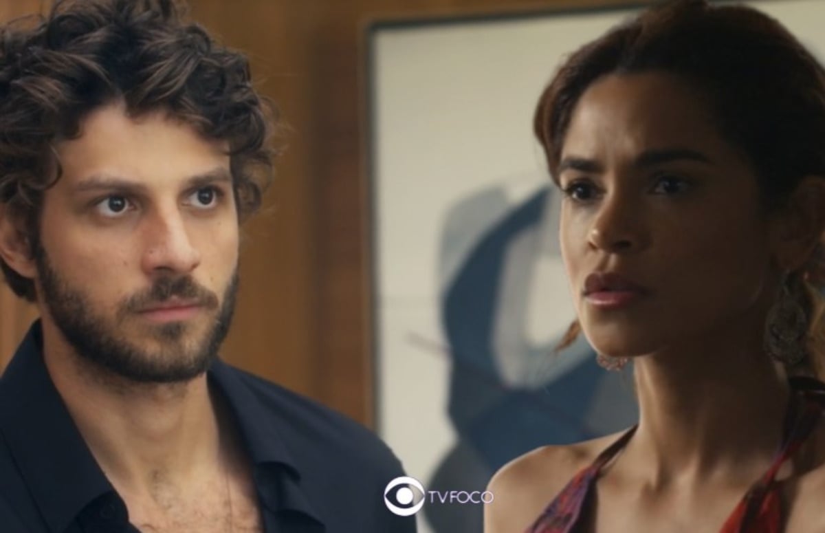 http://tvfoco.uai.com.br/wp-content/uploads/2015/05/Daniela-Mercury.jpg