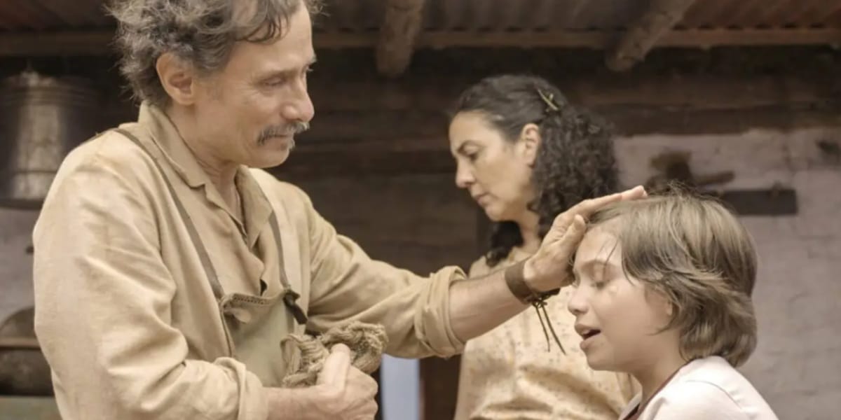 http://tvfoco.uai.com.br/wp-content/uploads/2015/05/Daniela-Mercury.jpg