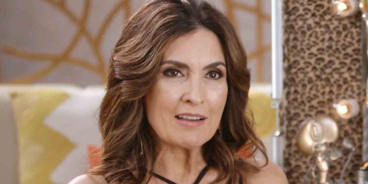 http://tvfoco.uai.com.br/wp-content/uploads/2015/05/Daniela-Mercury.jpg