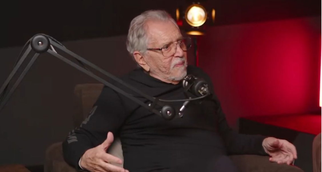 Em entrevista, Carlos Alberto de Nóbrega, do SBT, escancara o que ator Antonio Fagundes faz - Reprodução Em entrevista, Carlos Alberto de Nóbrega, do SBT, escancara o que ator Antonio Fagundes faz - Reprodução
