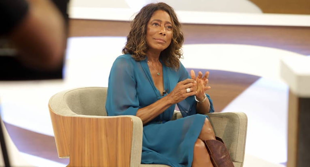 Veterana jornalista foi sabatinada por colegas em programa de TV e abriu um pouco da sua vida