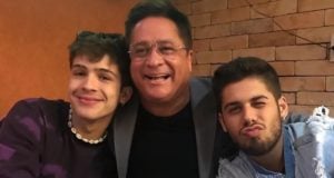 Leonardo com seus filhos: João Guilherme e Zé Felipe (Foto: Reprodução/Instagram)