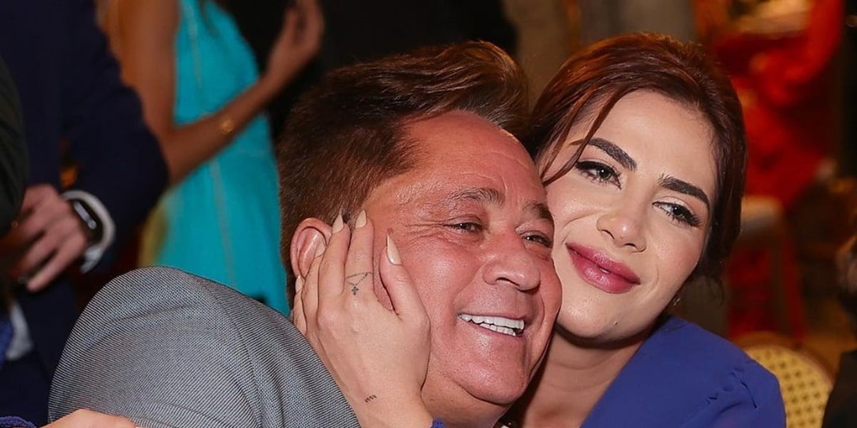 http://tvfoco.uai.com.br/wp-content/uploads/2015/05/Daniela-Mercury.jpg