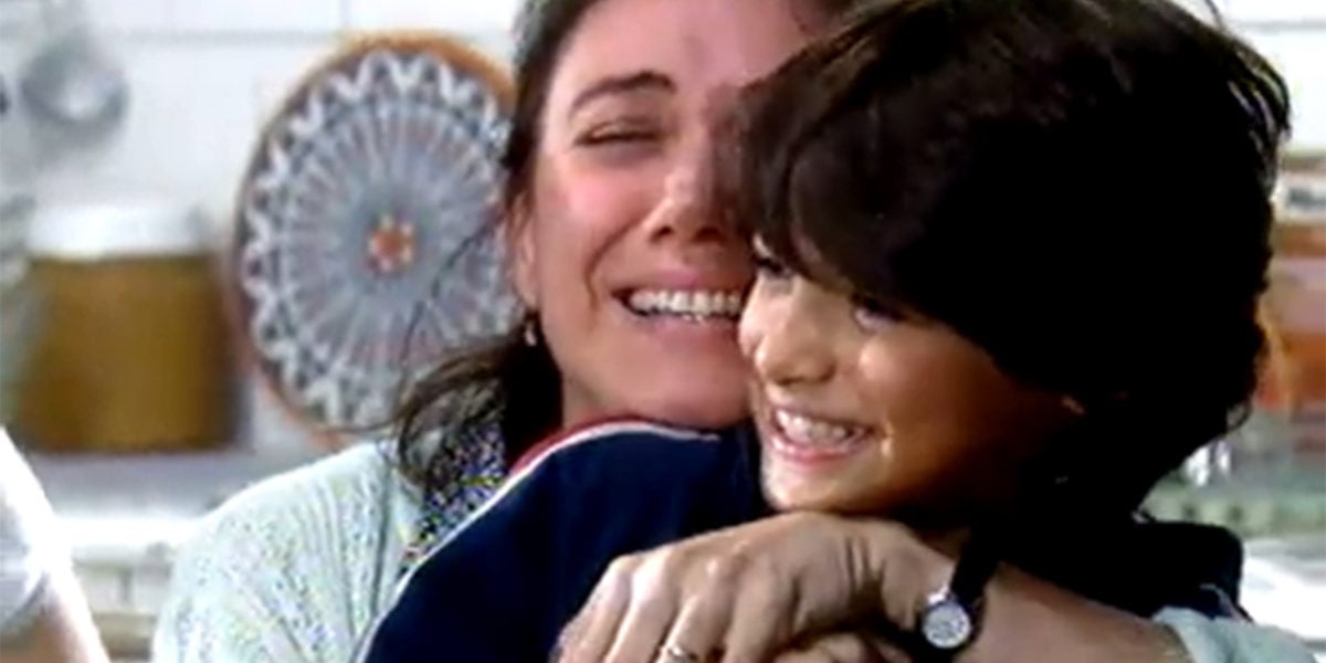 http://tvfoco.uai.com.br/wp-content/uploads/2015/05/Daniela-Mercury.jpg