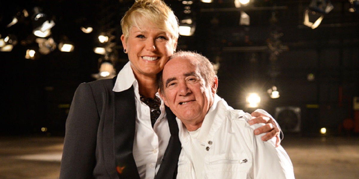 http://tvfoco.uai.com.br/wp-content/uploads/2015/05/Daniela-Mercury.jpg