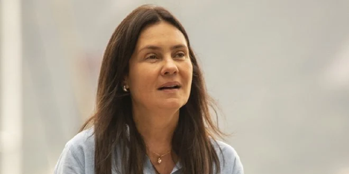 http://tvfoco.uai.com.br/wp-content/uploads/2015/05/Daniela-Mercury.jpg