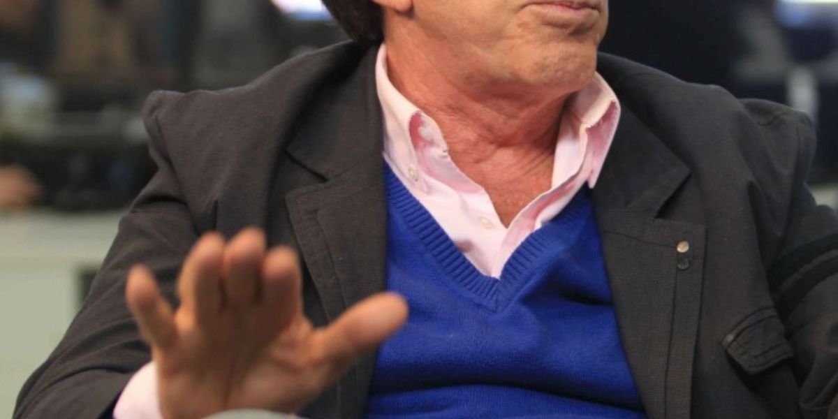 http://tvfoco.uai.com.br/wp-content/uploads/2015/05/Daniela-Mercury.jpg