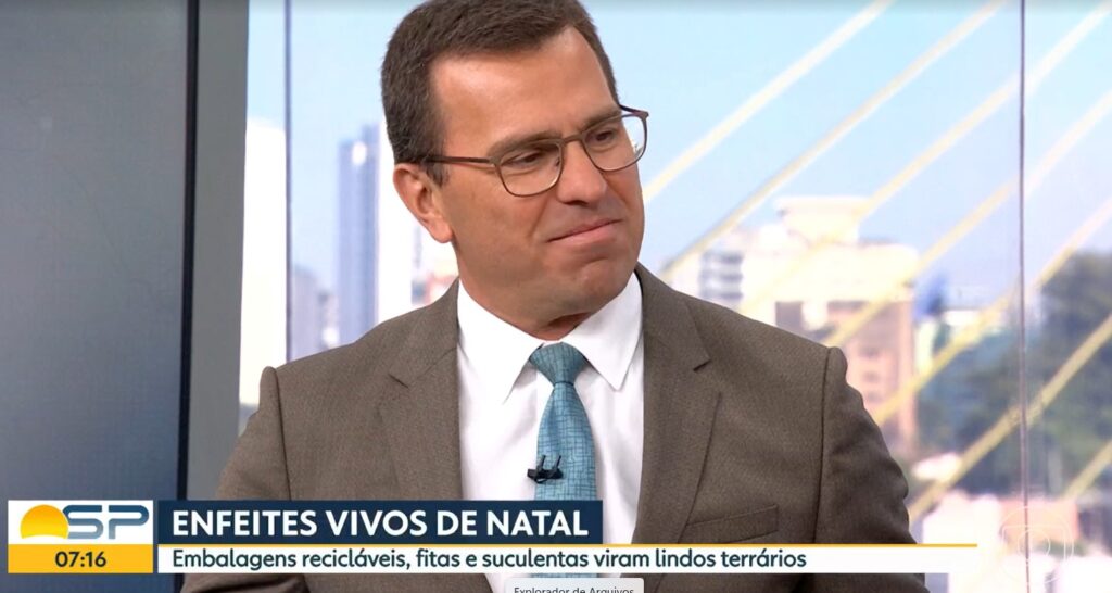 Bocardi ficou emocionado com o carinho de Ananda Apple- Foto: Reprodução/Globo