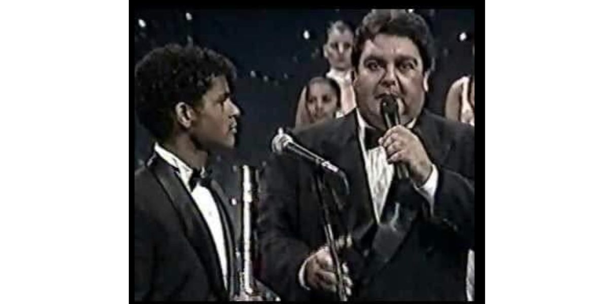 http://tvfoco.uai.com.br/wp-content/uploads/2015/05/Daniela-Mercury.jpg