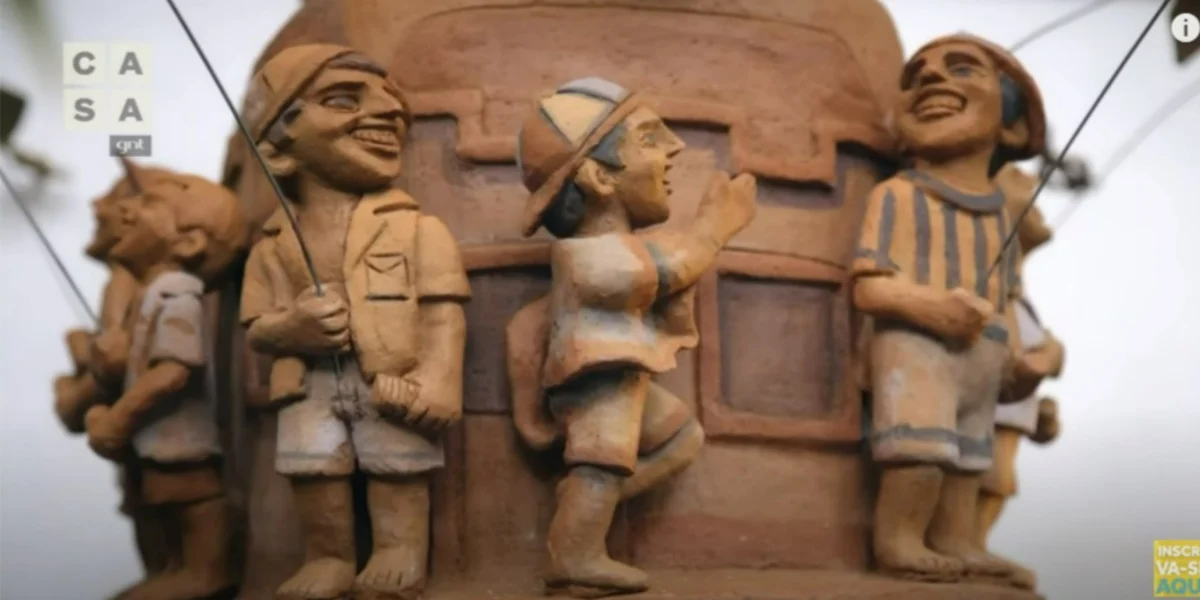 A estrela da Globo, Marieta Severo, escancarou as portas de sua mansão e mostrou a relação que tem com a arte - Foto Reprodução