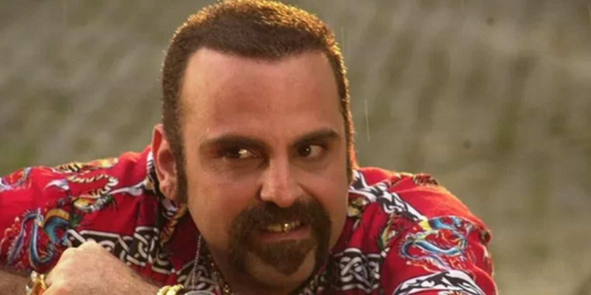 Guilherme Karam como Raposão em "O Clone" (Foto: Reprodução/TV Globo)