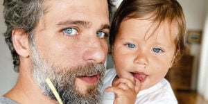 Bruno Gagliasso junto com o filho (Foto: Reprodução)