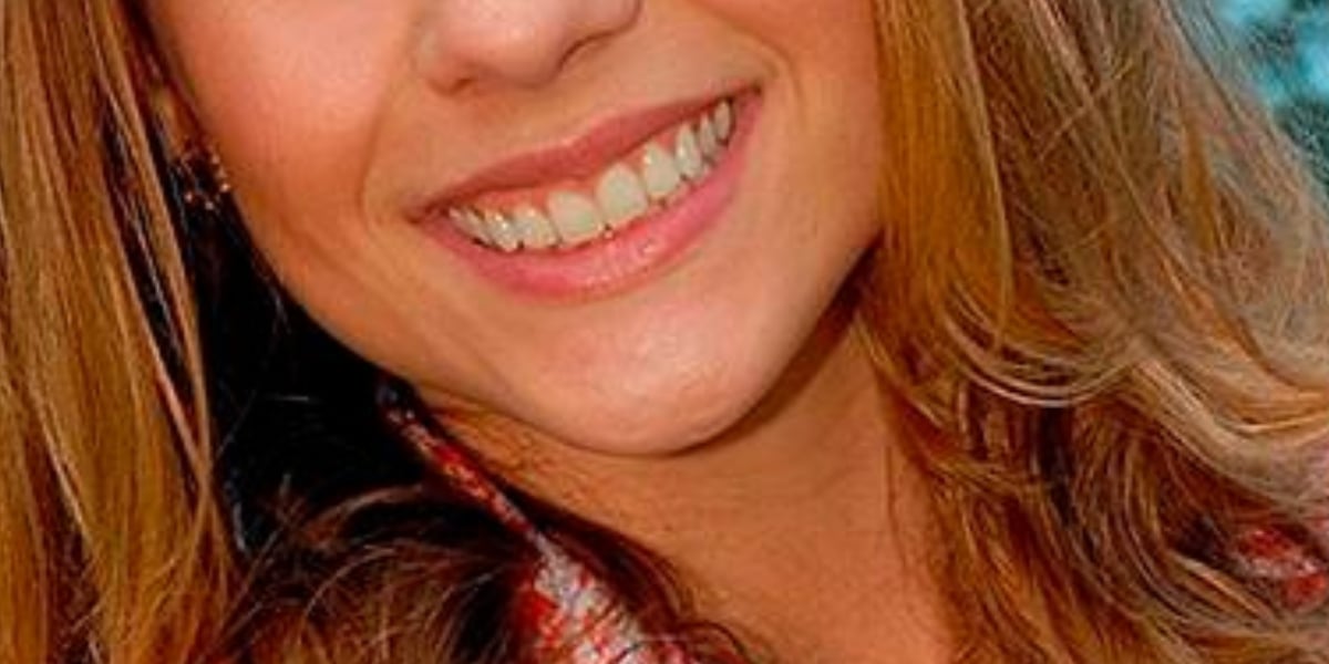 http://tvfoco.uai.com.br/wp-content/uploads/2015/05/Daniela-Mercury.jpg