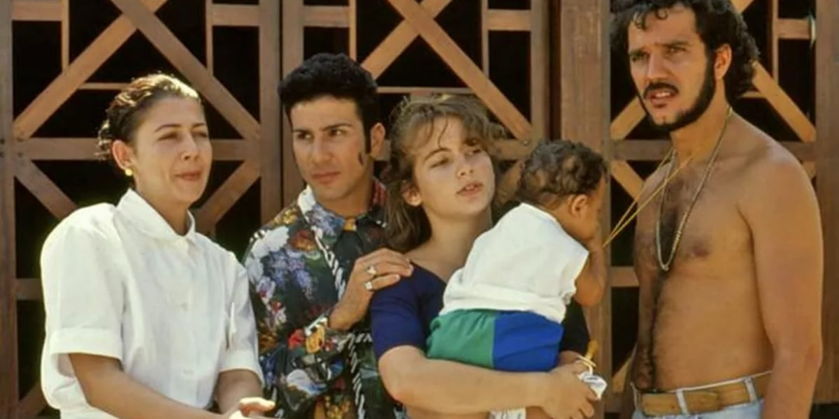http://tvfoco.uai.com.br/wp-content/uploads/2015/05/Daniela-Mercury.jpg