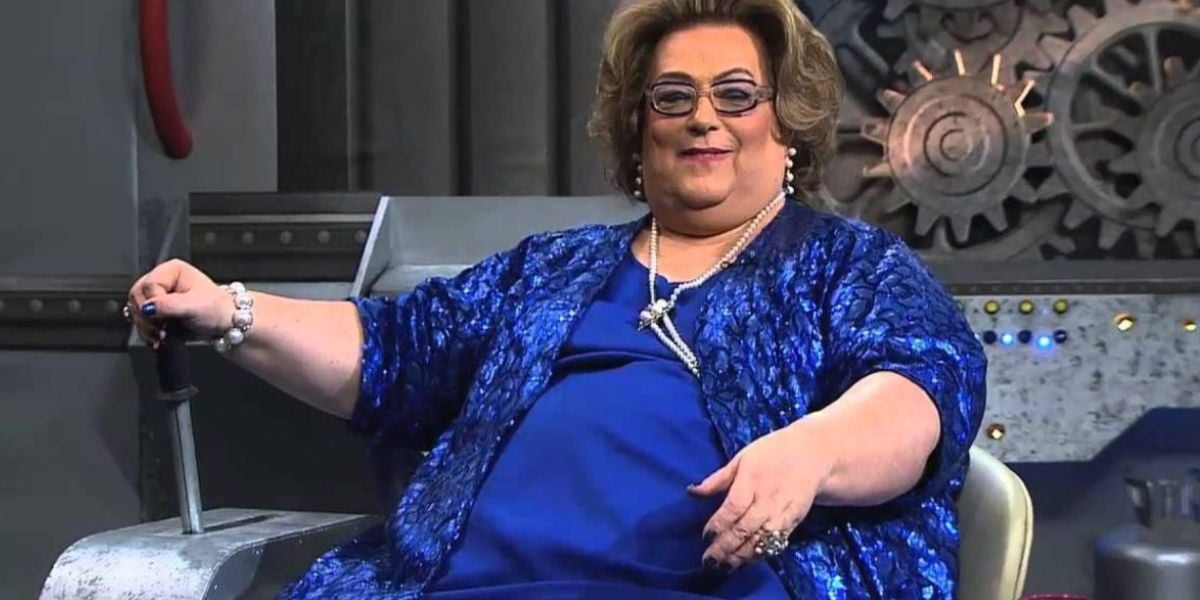 http://tvfoco.uai.com.br/wp-content/uploads/2015/05/Daniela-Mercury.jpg