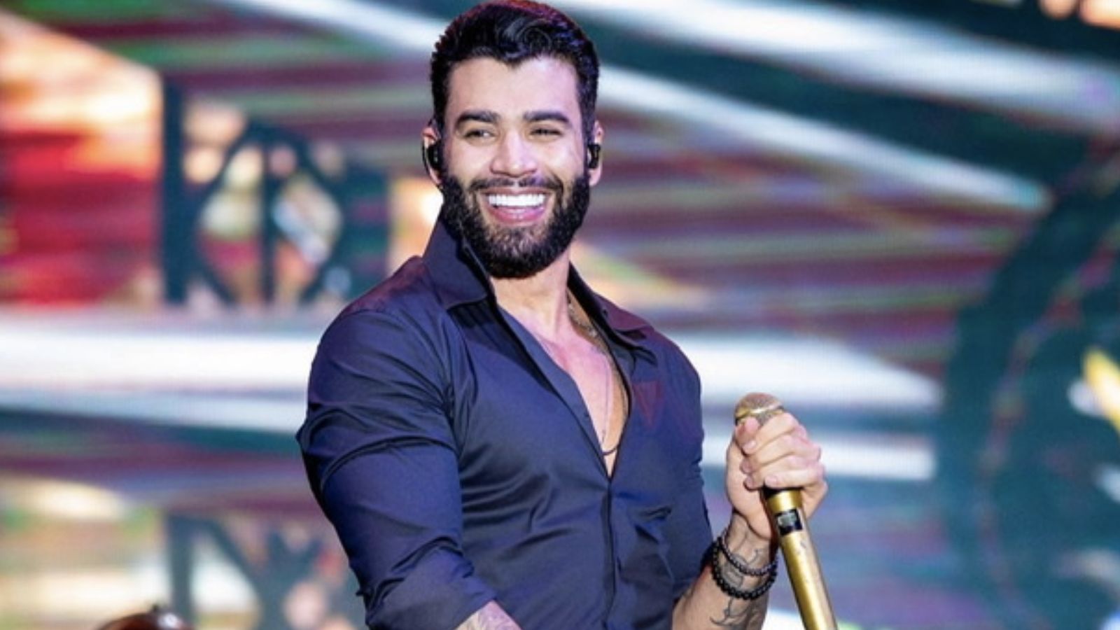 http://tvfoco.uai.com.br/wp-content/uploads/2015/05/Daniela-Mercury.jpg