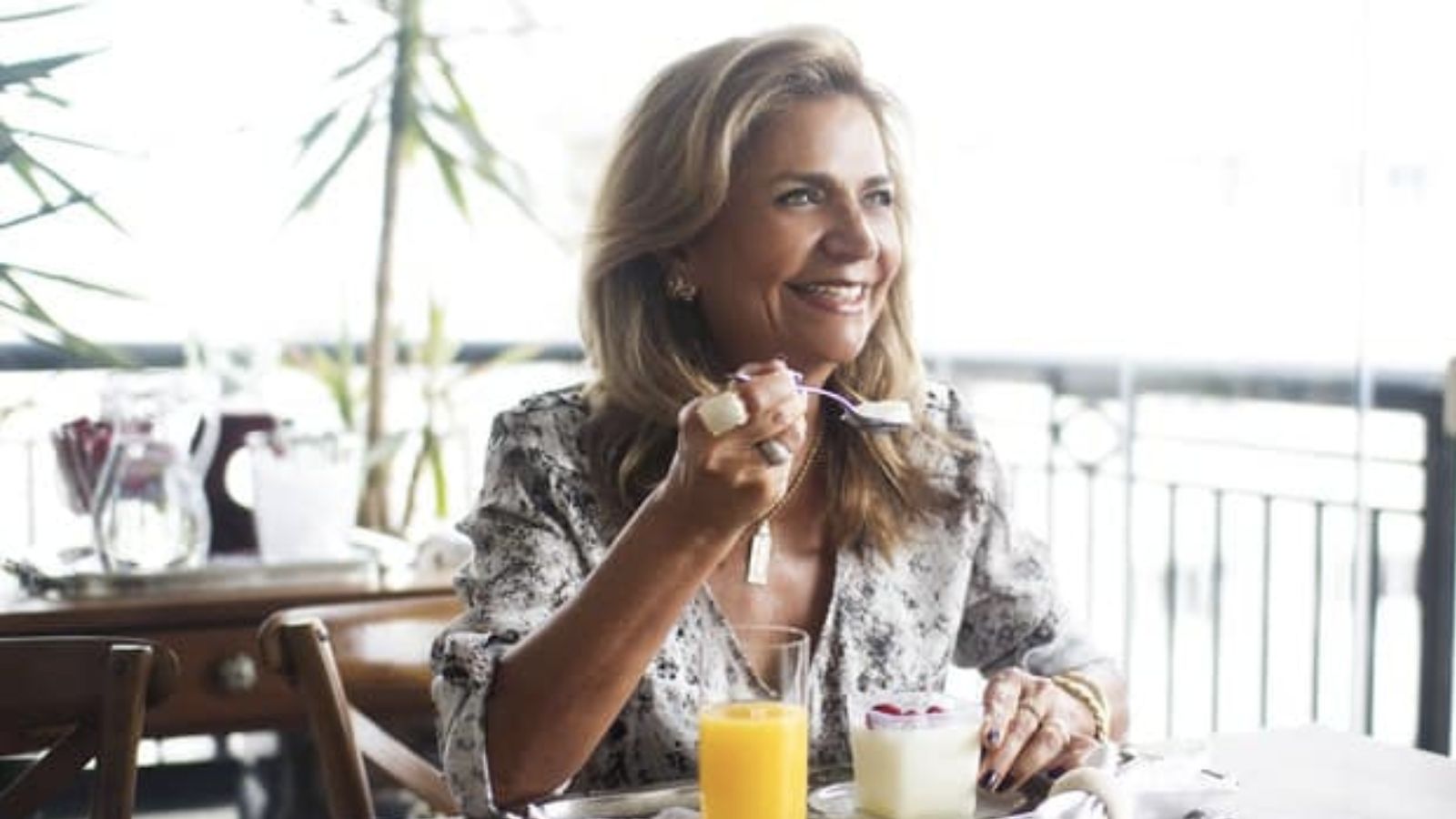 http://tvfoco.uai.com.br/wp-content/uploads/2015/05/Daniela-Mercury.jpg