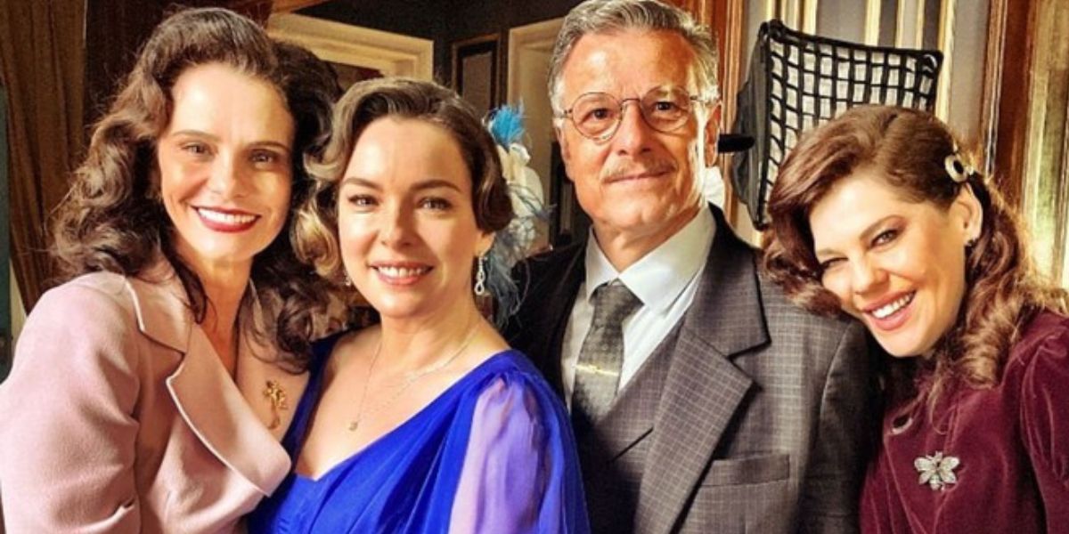 http://tvfoco.uai.com.br/wp-content/uploads/2015/05/Daniela-Mercury.jpg